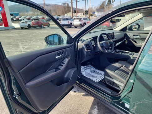 New 2026 Nissan Rogue SV w/ Rock Creek Premium Package image 10