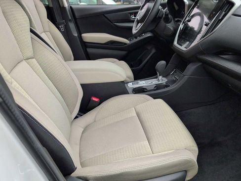 Used 2025 Subaru Ascent Premium image 21