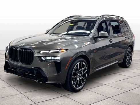 Used 2023 BMW X7 xDrive40i w/ Dynamic Handling Package AWD/4WD image 1