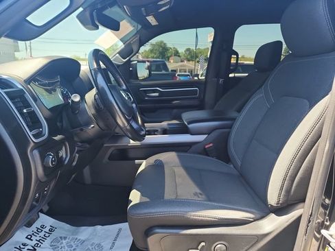 Used 2022 RAM 1500 Big Horn AWD/4WD image 9