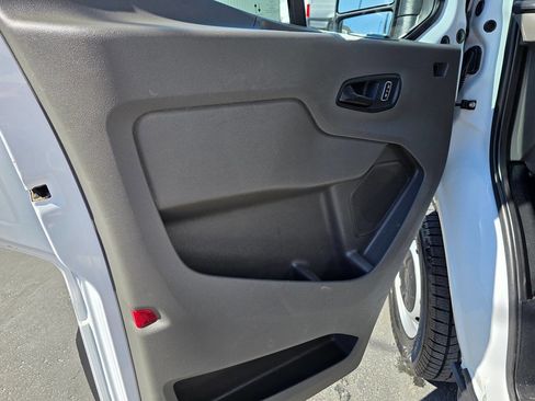Used 2023 Ford Transit 250 Medium Roof image 20