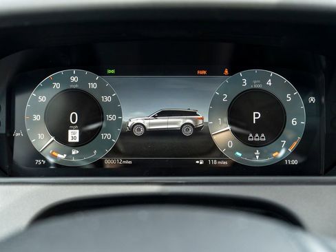 New 2026 Land Rover Range Rover Velar Dynamic SE image 13