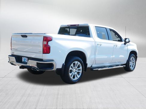 Used 2023 Chevrolet Silverado 1500 LTZ w/ LTZ Convenience Package II AWD/4WD image 7