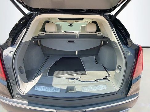 Certified 2024 Cadillac XT5 Premium Luxury w/ Technology Package FWD image 27