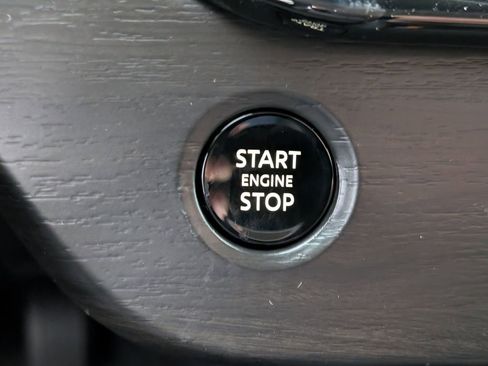 New 2026 Nissan Murano SL image 14