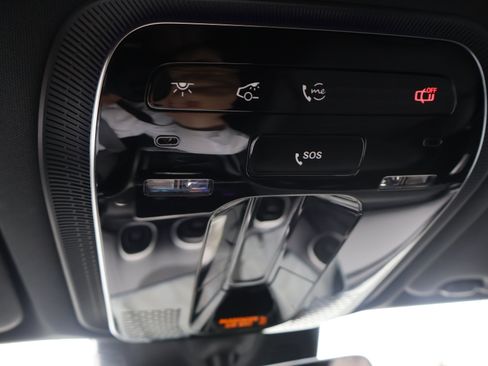 Certified 2025 Mercedes-Benz GLC 300 4MATIC image 38