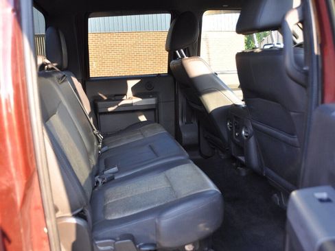Used 2011 Ford F250 Lariat w/ Chrome Pkg image 23