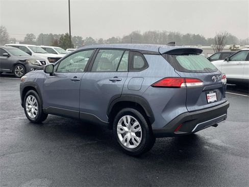 Used 2023 Toyota Corolla Cross L image 4