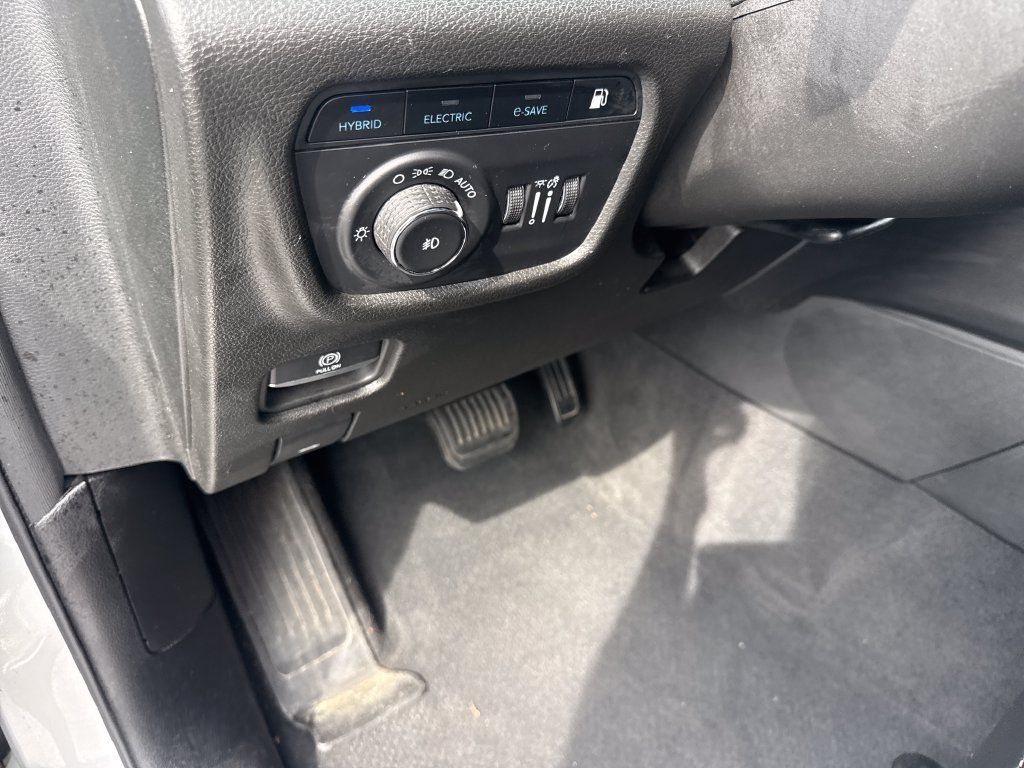 Used 2024 Jeep Grand Cherokee Limited 4xe AWD/4WD image 26