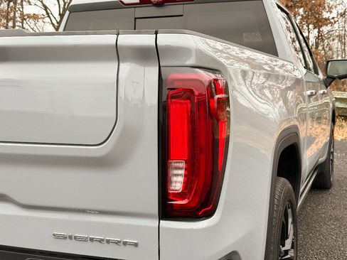 Used 2024 GMC Sierra 1500 Denali w/ Denali Reserve Package image 11