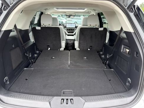 Used 2025 Ford Explorer Platinum w/ Ultimate Package AWD/4WD image 51