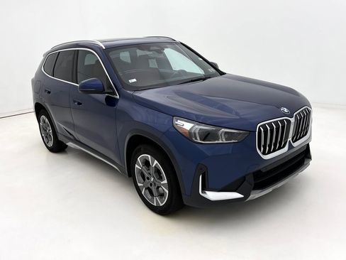 Certified 2025 BMW X1 xDrive28i w/ Convenience Package image 2
