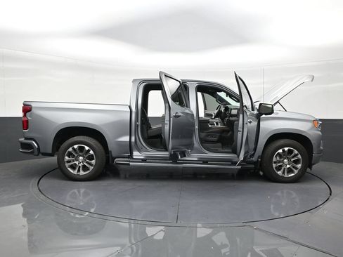 Used 2024 Chevrolet Silverado 1500 High Country RWD image 29