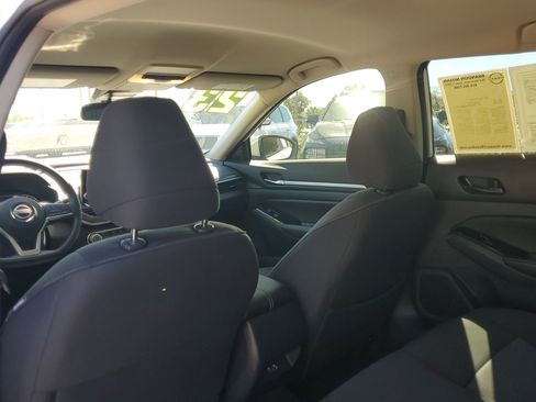 Certified 2023 Nissan Altima 2.5 SV image 13