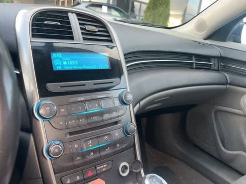 Used 2013 Chevrolet Malibu LS image 14