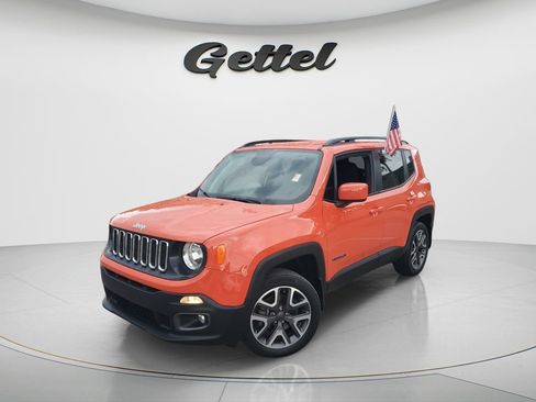 Used 2018 Jeep Renegade Latitude w/ Popular Equipment Group AWD/4WD image 1