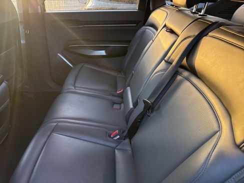 Used 2024 Kia EV9 Light image 5