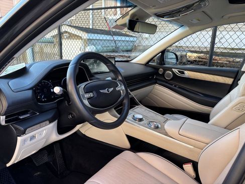 Used 2023 Genesis GV80 2.5T w/ Prestige Package image 8