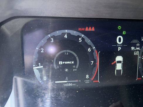 Used 2024 Toyota Tacoma TRD Sport w/ TRD Sport Upgrade Package image 20