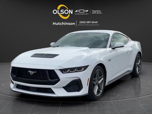 Used 2024 Ford Mustang GT Premium RWD image 1