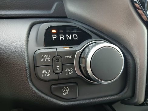 New 2026 RAM 1500 Big Horn AWD/4WD image 20