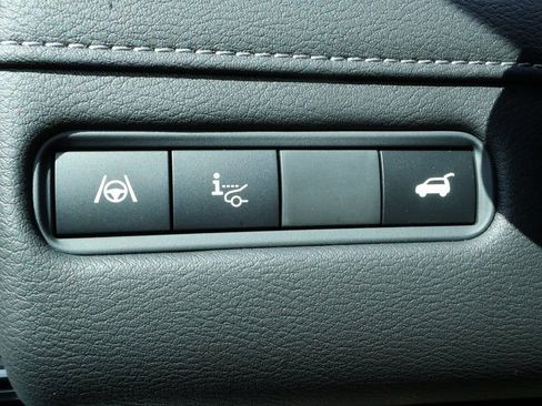 New 2026 Nissan Armada SL image 16