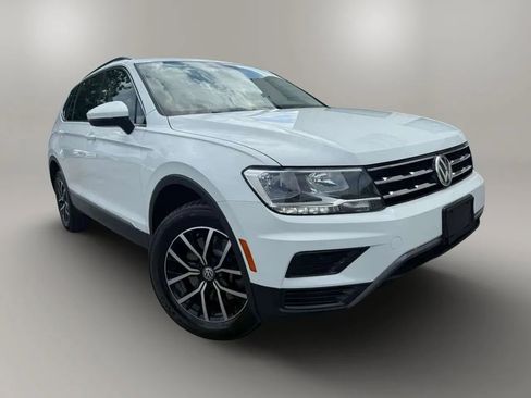 Used 2021 Volkswagen Tiguan SE AWD/4WD image 4