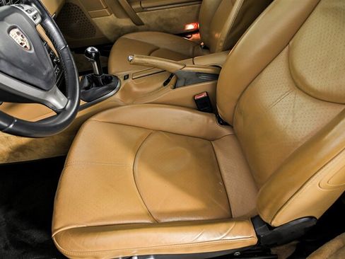 Used 2009 Porsche 911 Carrera RWD image 16