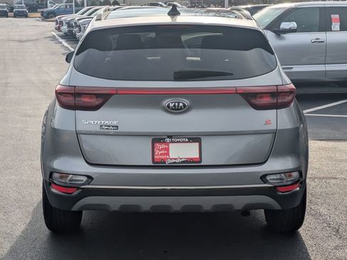 Used 2020 Kia Sportage S w/ S Sunroof Package image 5