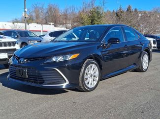Used 2021 Toyota Camry LE video 1