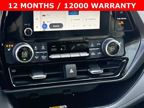 Used 2023 Toyota Highlander XSE image 22