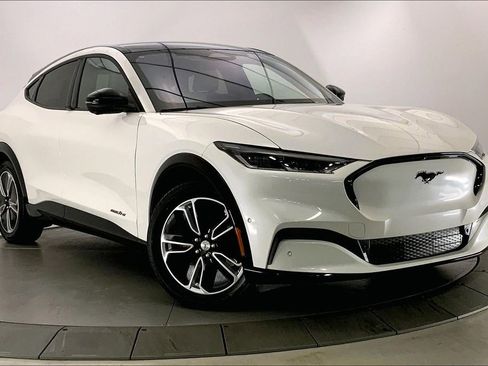 Used 2023 Ford Mustang Mach-E Premium image 32