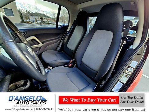 Used 2013 smart fortwo pure RWD image 32