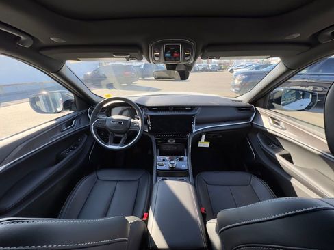 New 2026 Jeep Grand Cherokee Limited w/ Limited Altitude Package image 26