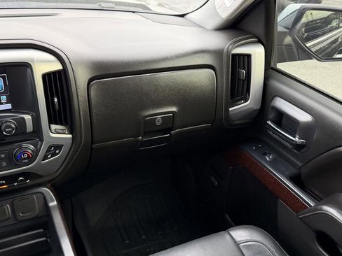 Used 2018 GMC Sierra 1500 SLT w/ Enhanced Driver Alert Package RWD image 17
