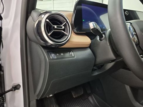 New 2026 Chevrolet Equinox ACTIV image 18