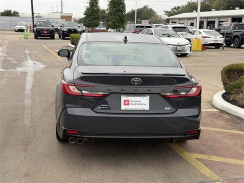 Certified 2025 Toyota Camry SE image 6