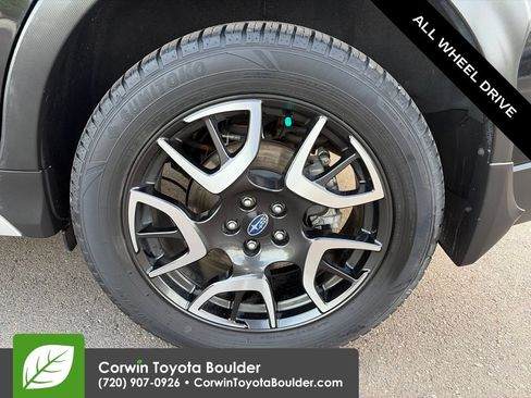Used 2021 Subaru Crosstrek Hybrid AWD/4WD image 33