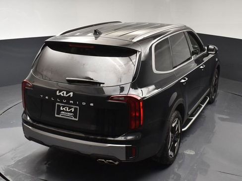 Used 2025 Kia Telluride S FWD image 45