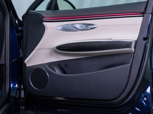 New 2026 Genesis GV70 3.5T Sport Prestige AWD/4WD image 10