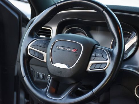 Used 2021 Dodge Charger SXT w/ Leather Interior Group RWD image 7