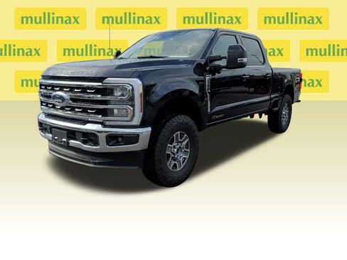 Used 2024 Ford F250 Lariat image 2