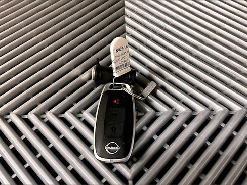 New 2026 Nissan Rogue S image 12