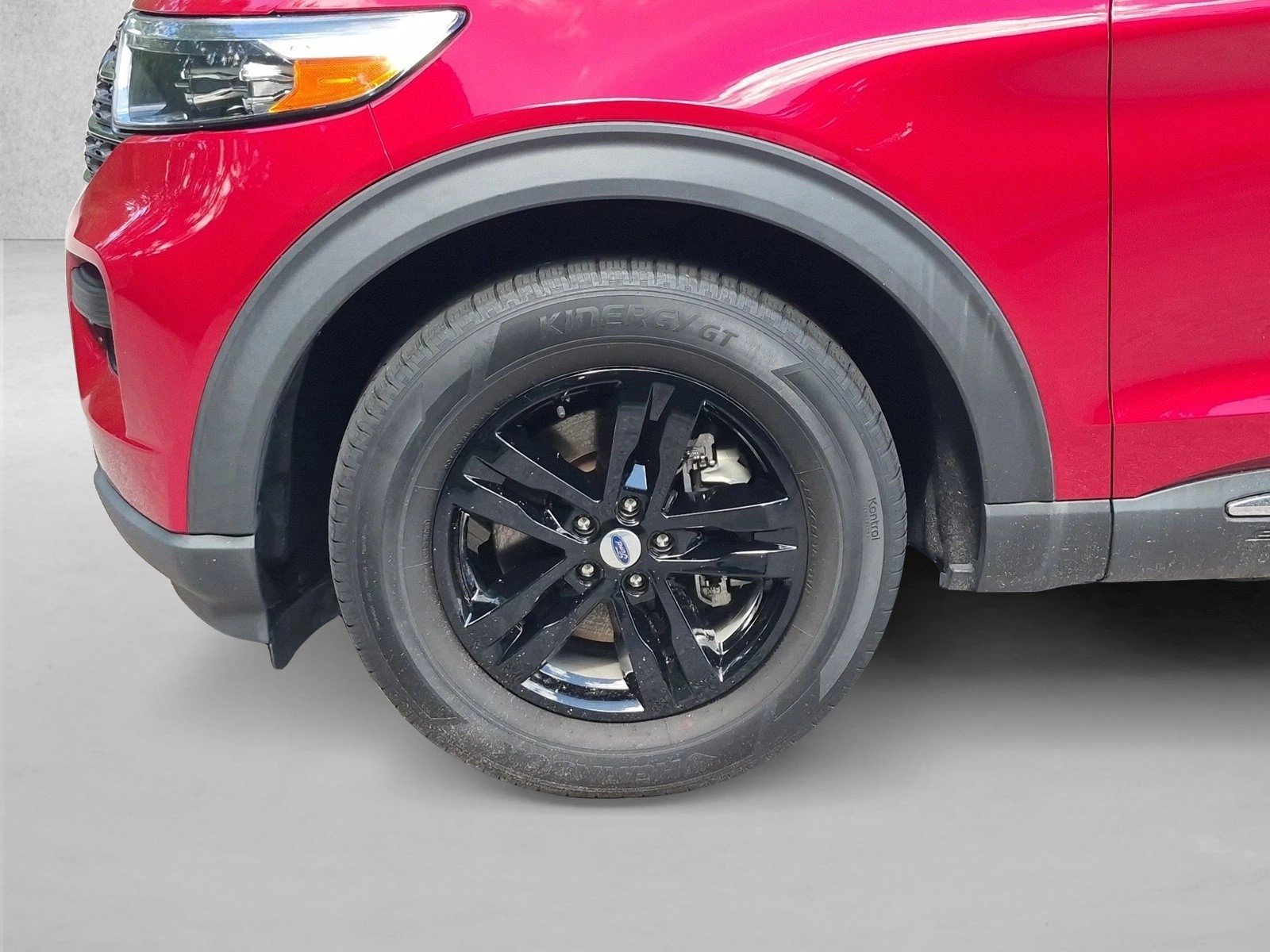 Used 2023 Ford Explorer XLT RWD image 27