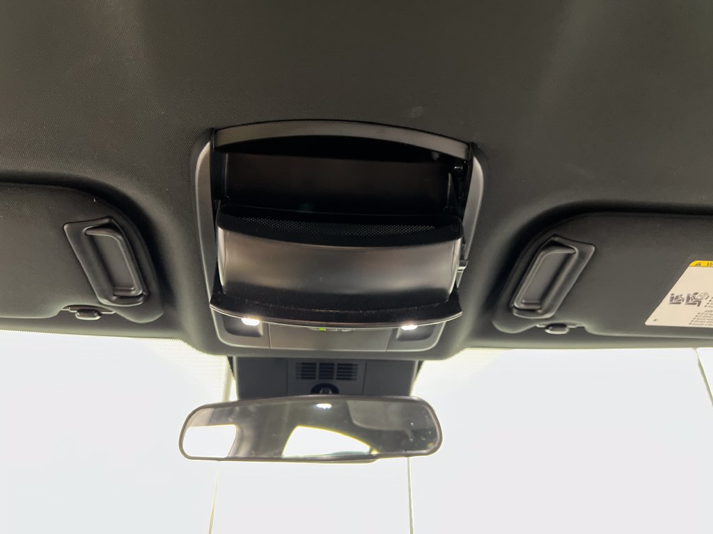 Used 2025 Toyota Camry SE FWD image 59