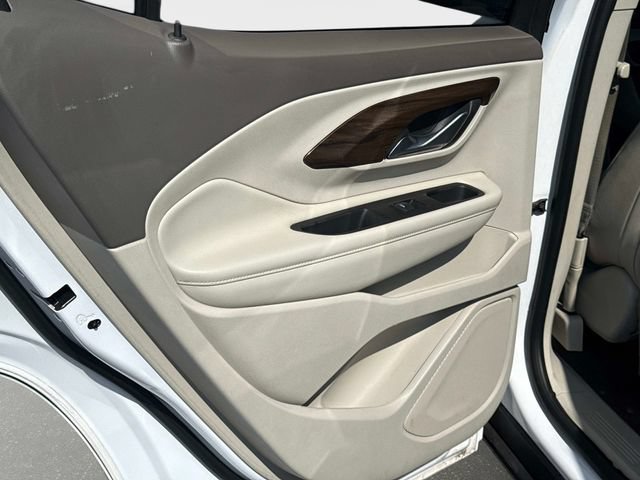 Used 2020 GMC Terrain Denali w/ Denali Premium Package FWD image 11