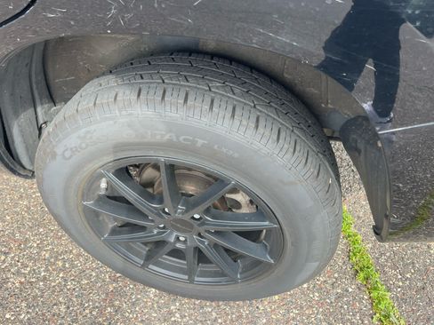 Used 2010 Toyota RAV4 4WD image 6