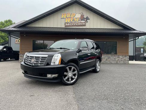 Used 2008 Cadillac Escalade AWD image 1
