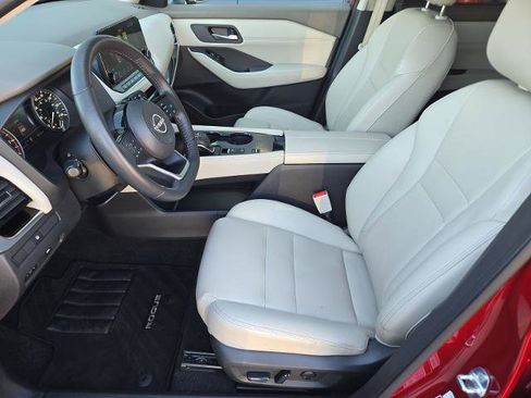 Certified 2023 Nissan Rogue SL w/ SL Premium Package image 14