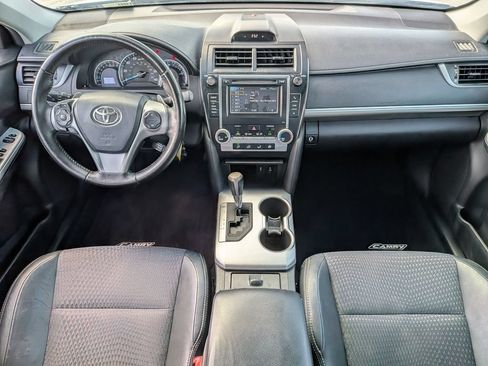 Used 2012 Toyota Camry SE FWD image 24
